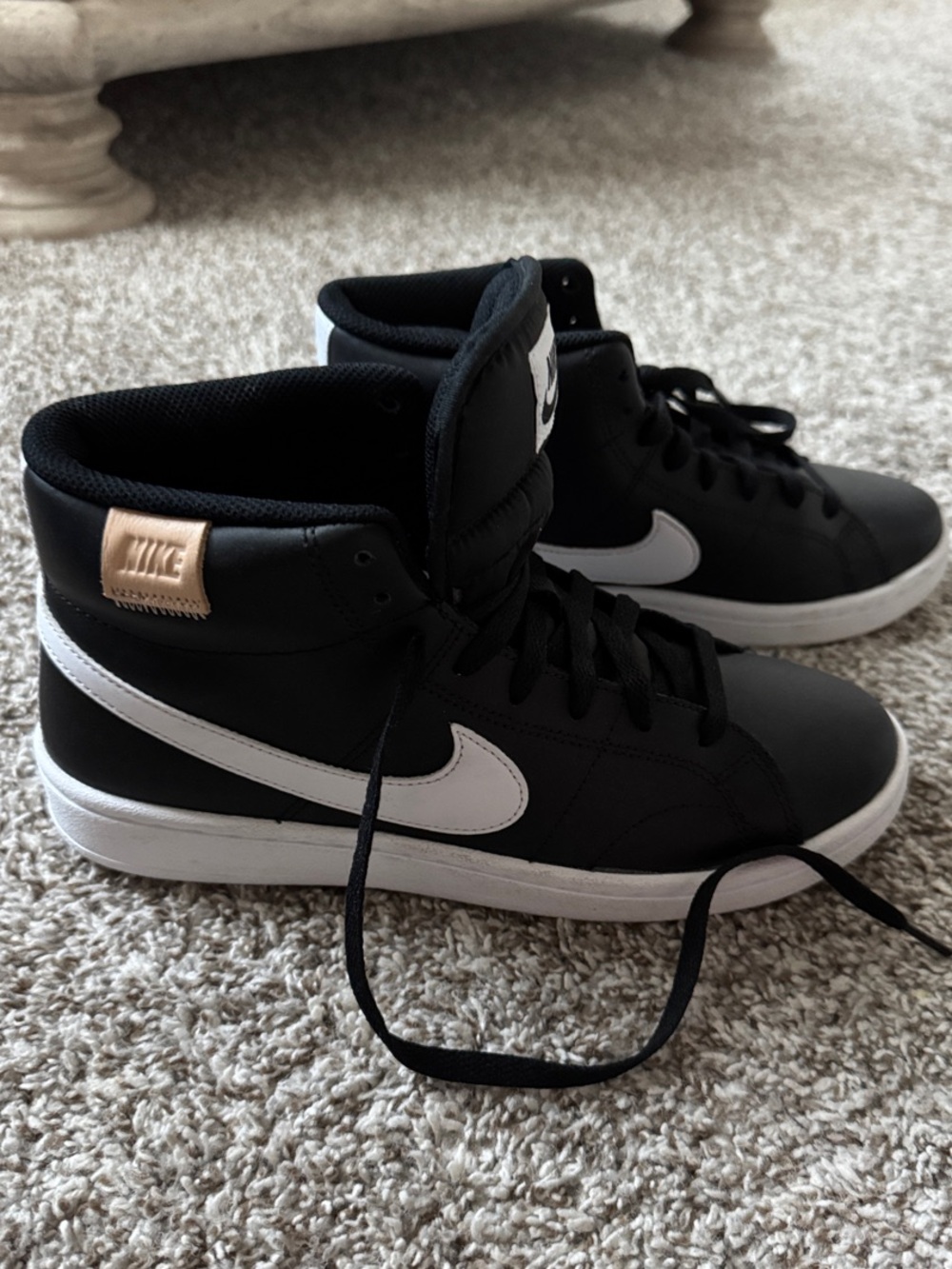Nike Black and White Mid-Top Sneakers with leather Accent NEW!!!!